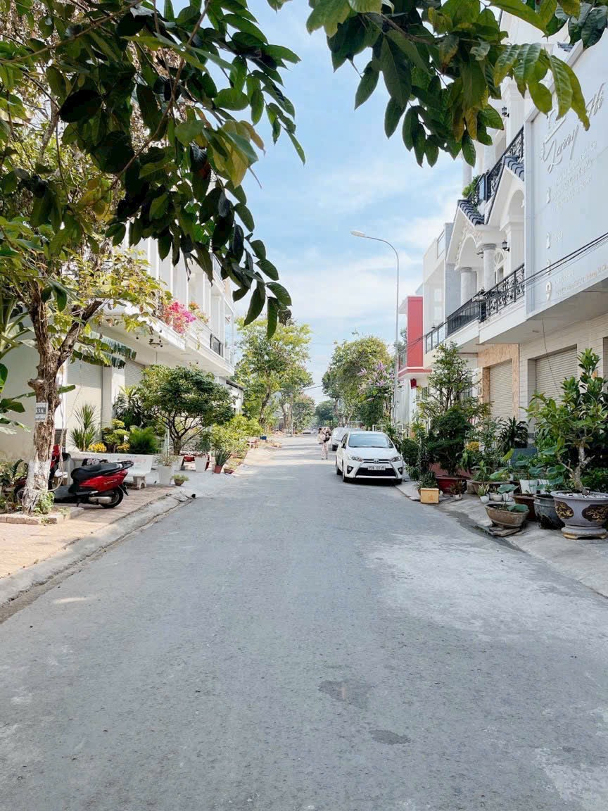 Bán nền đường B2 KDC Hưng Phú - Cần Thơ